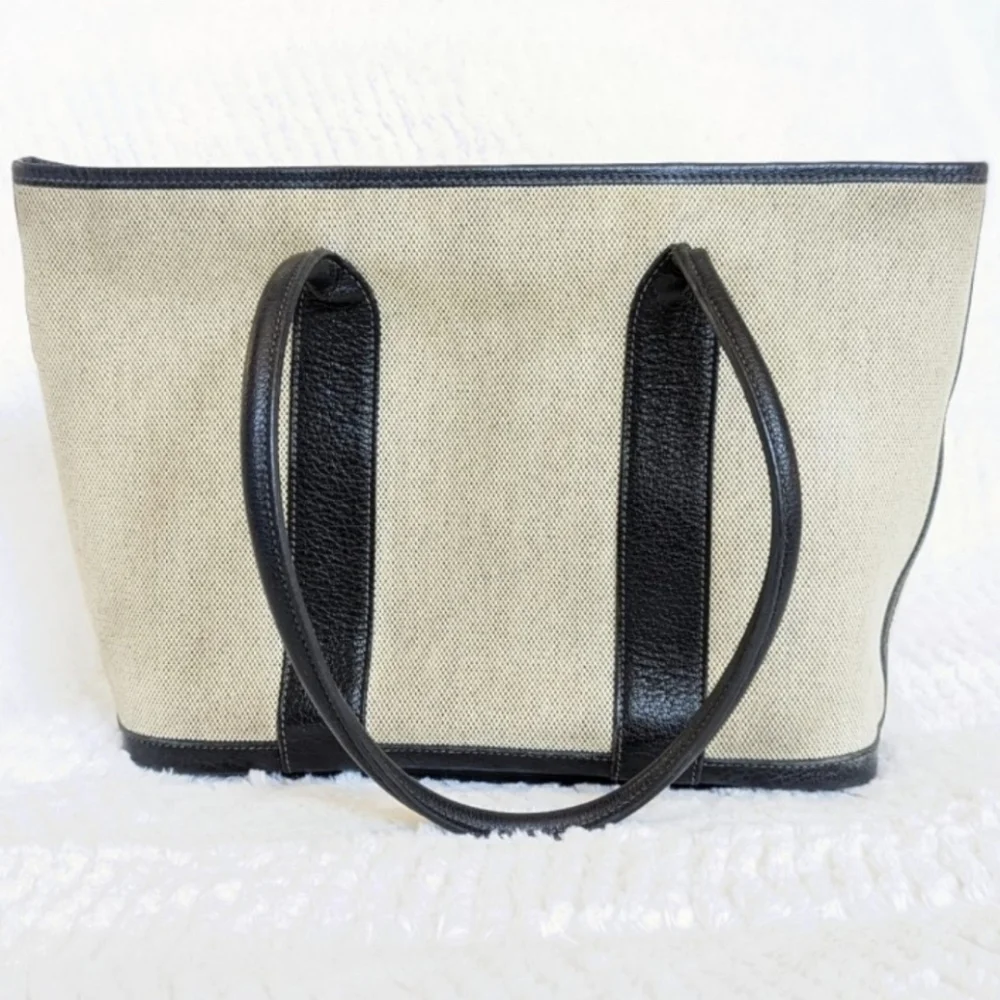 ā¤ļøSALEā¤ļøHermes Zipper Tote - Picture 8 of 13